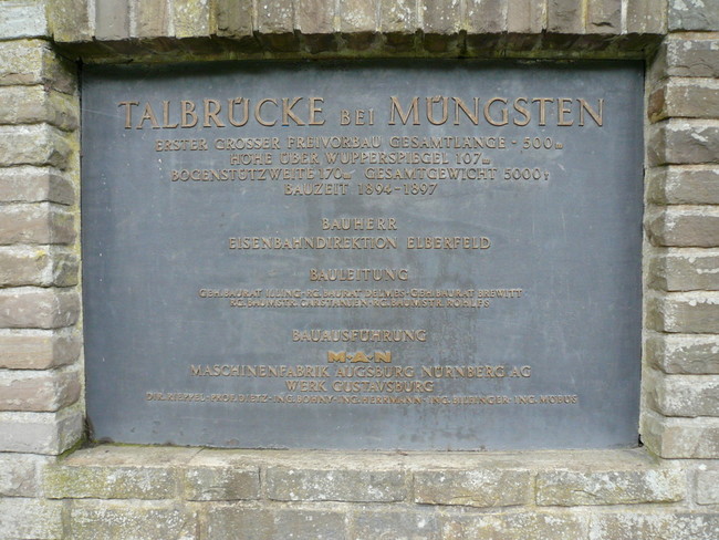 Gedenktafel des VDIs an der Müngstener Brücke